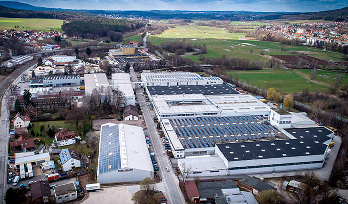 Opening of the new logistics center in Hersbruck